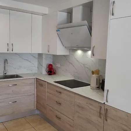 Empuriapparts Abrilmar Renovado Apartment *