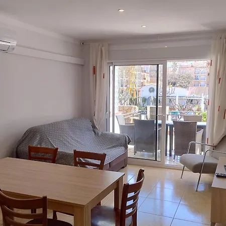 Empuriapparts Abrilmar Renovado Empuriabrava